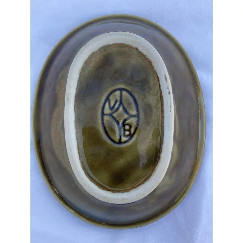 Villeroy Boch? Avocado Porcelain Soap Dish - Vintage Art Deco -Marked on Bottom